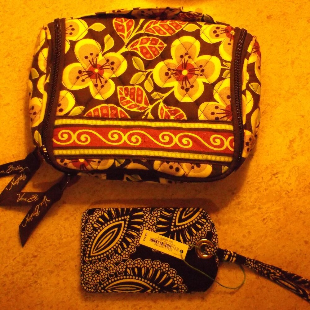 Vera Bradley Travel Bag + NWT Luggage Tag — Blanco Bouquet & Floral Quilt - ✈️